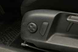 Musta Volkswagen PASSAT 2008 kuva 27.