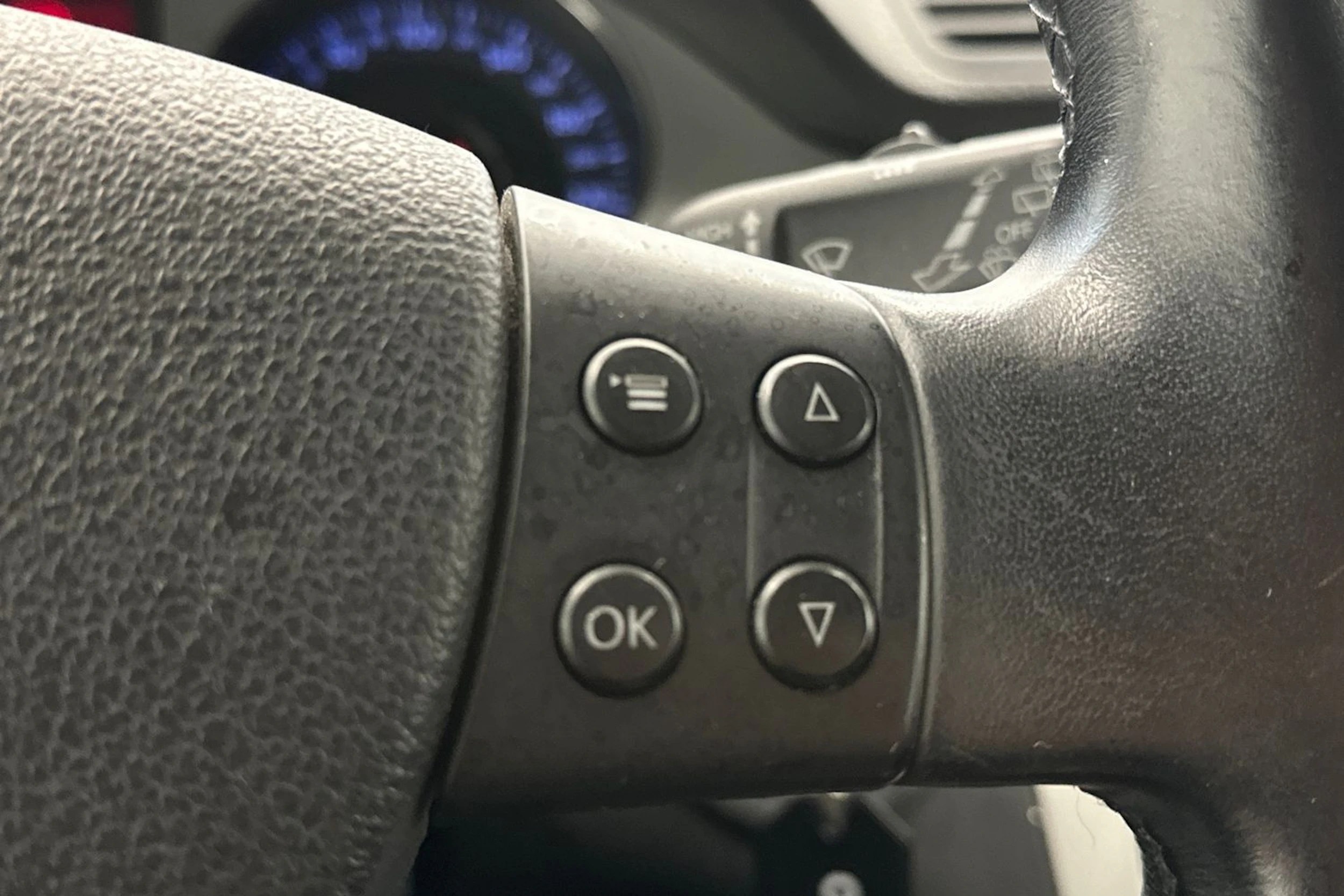 Musta Volkswagen PASSAT 2008 kuva 29.
