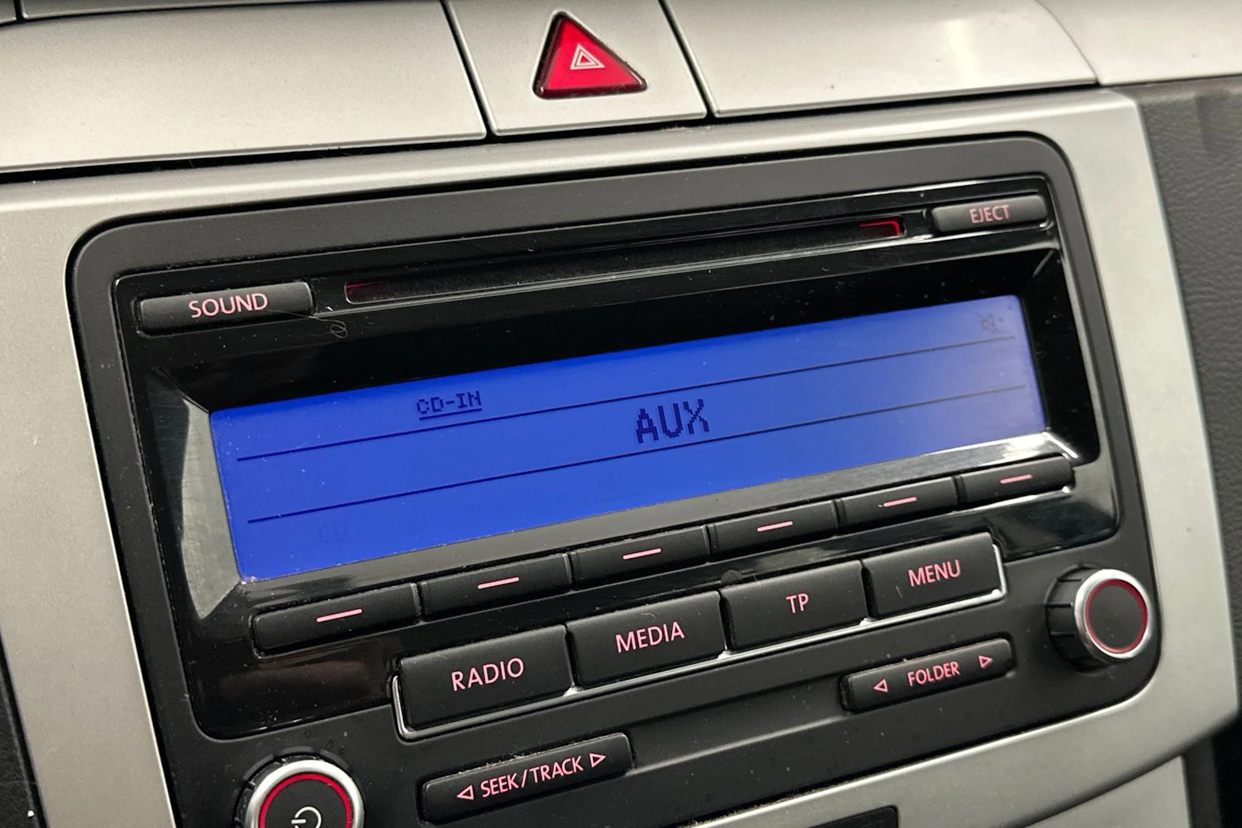 Musta Volkswagen PASSAT 2008 kuva 31.