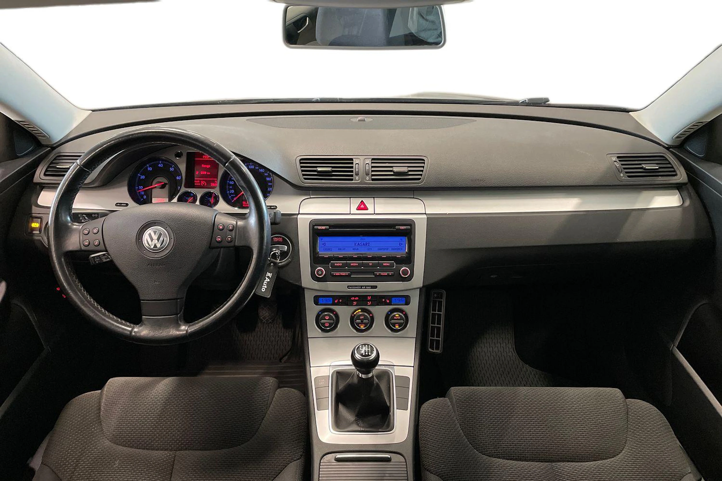 met. ruskea (beige) Volkswagen Passat 2009 kuva 9.