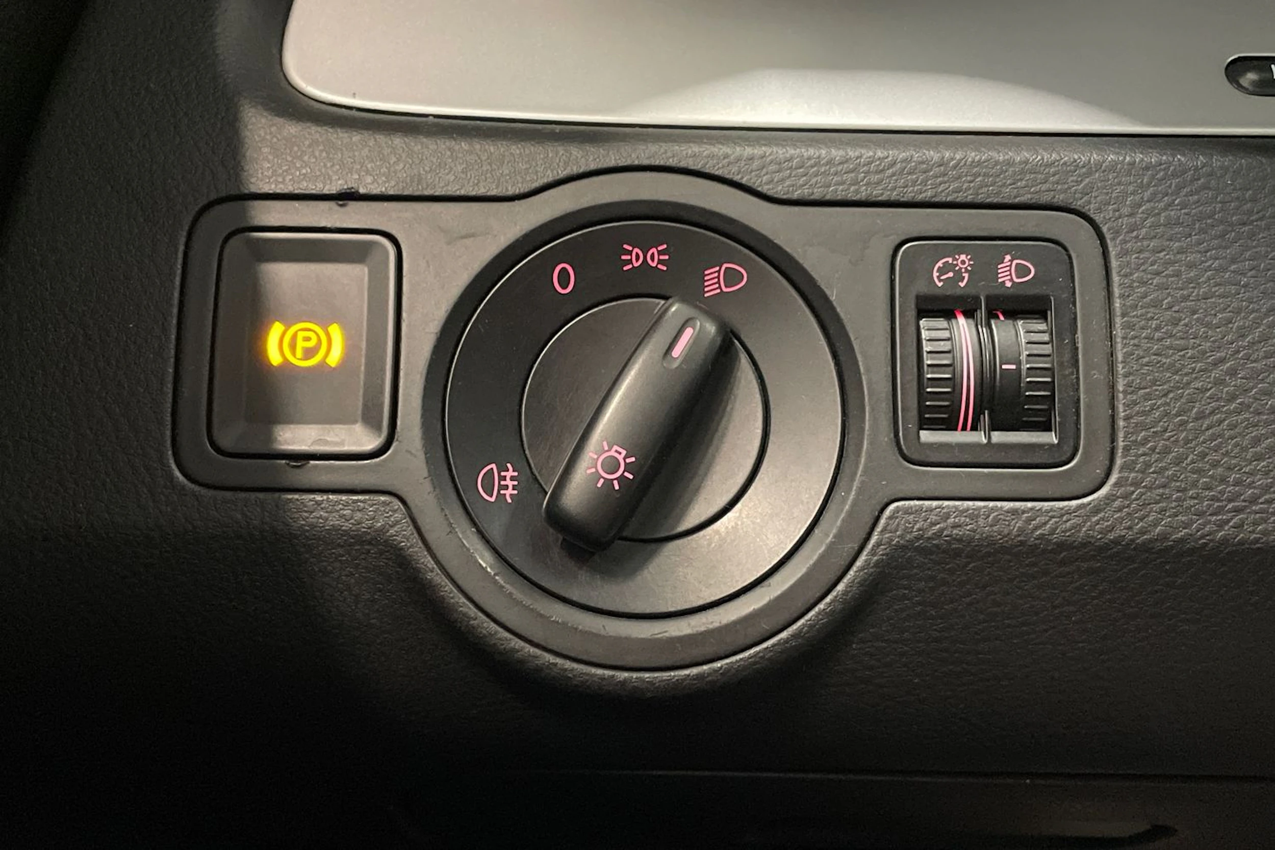 met. ruskea (beige) Volkswagen Passat 2009 kuva 21.
