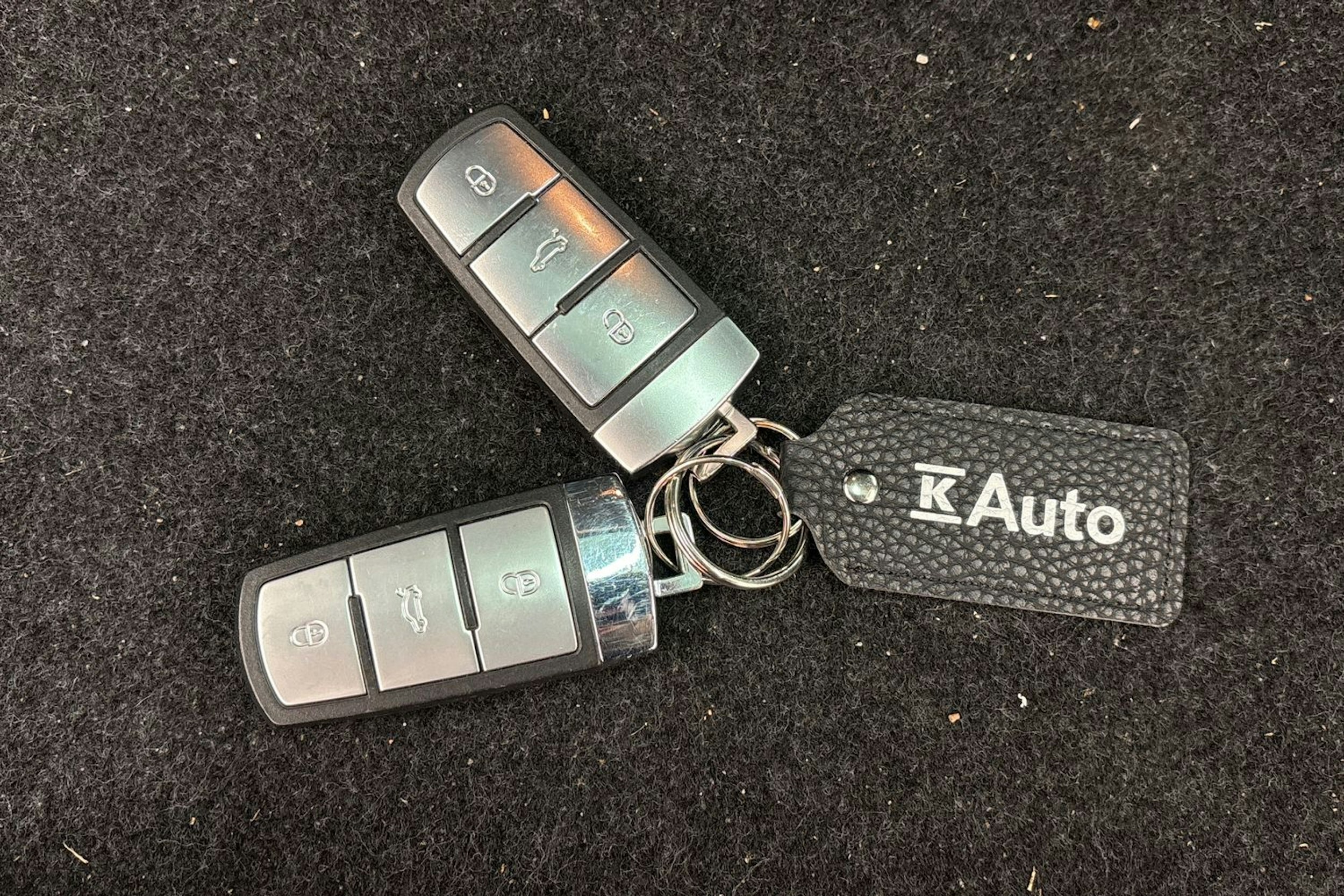 Sininen Volkswagen PASSAT 2008 kuva 21.