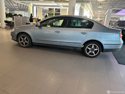 Sininen Volkswagen PASSAT 2008 kuva 2.