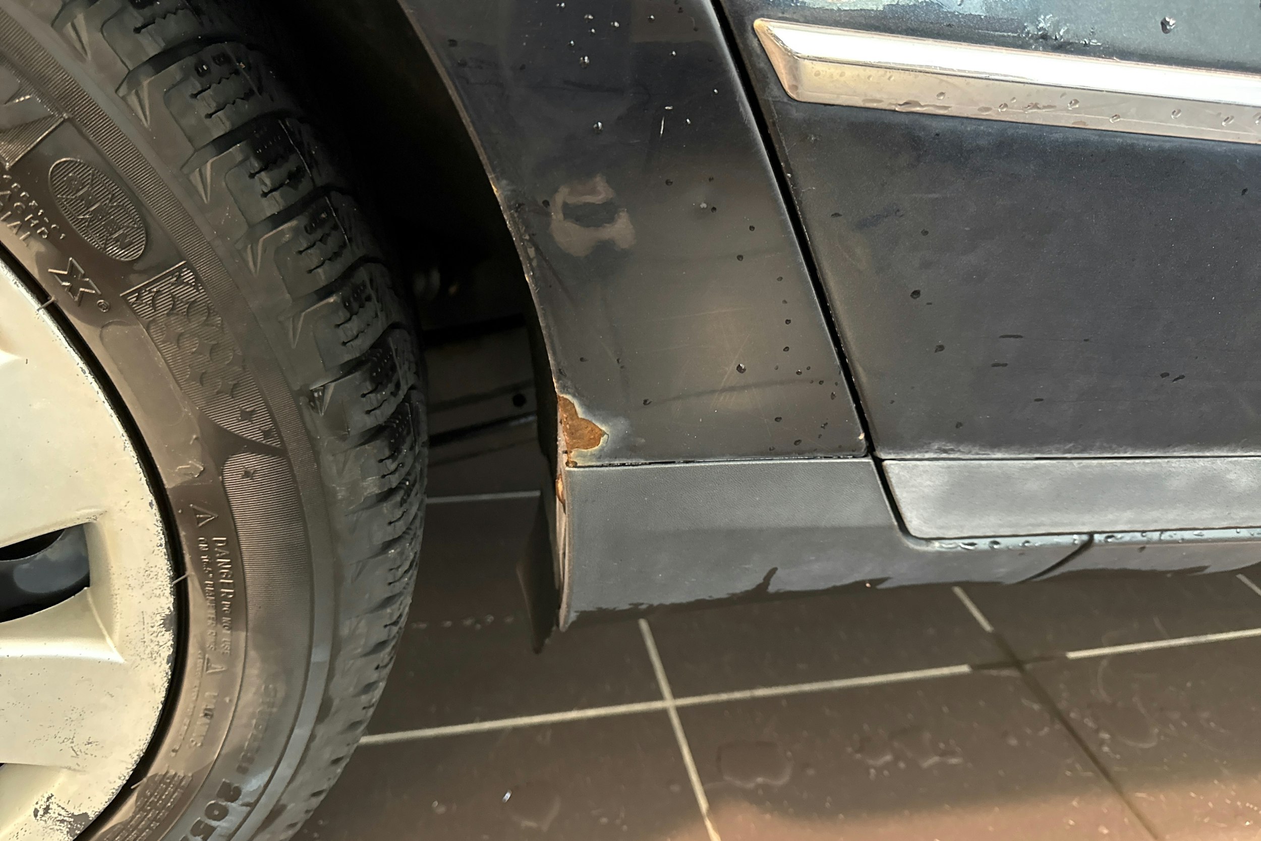 musta Volkswagen Passat 2008 kuva 11.