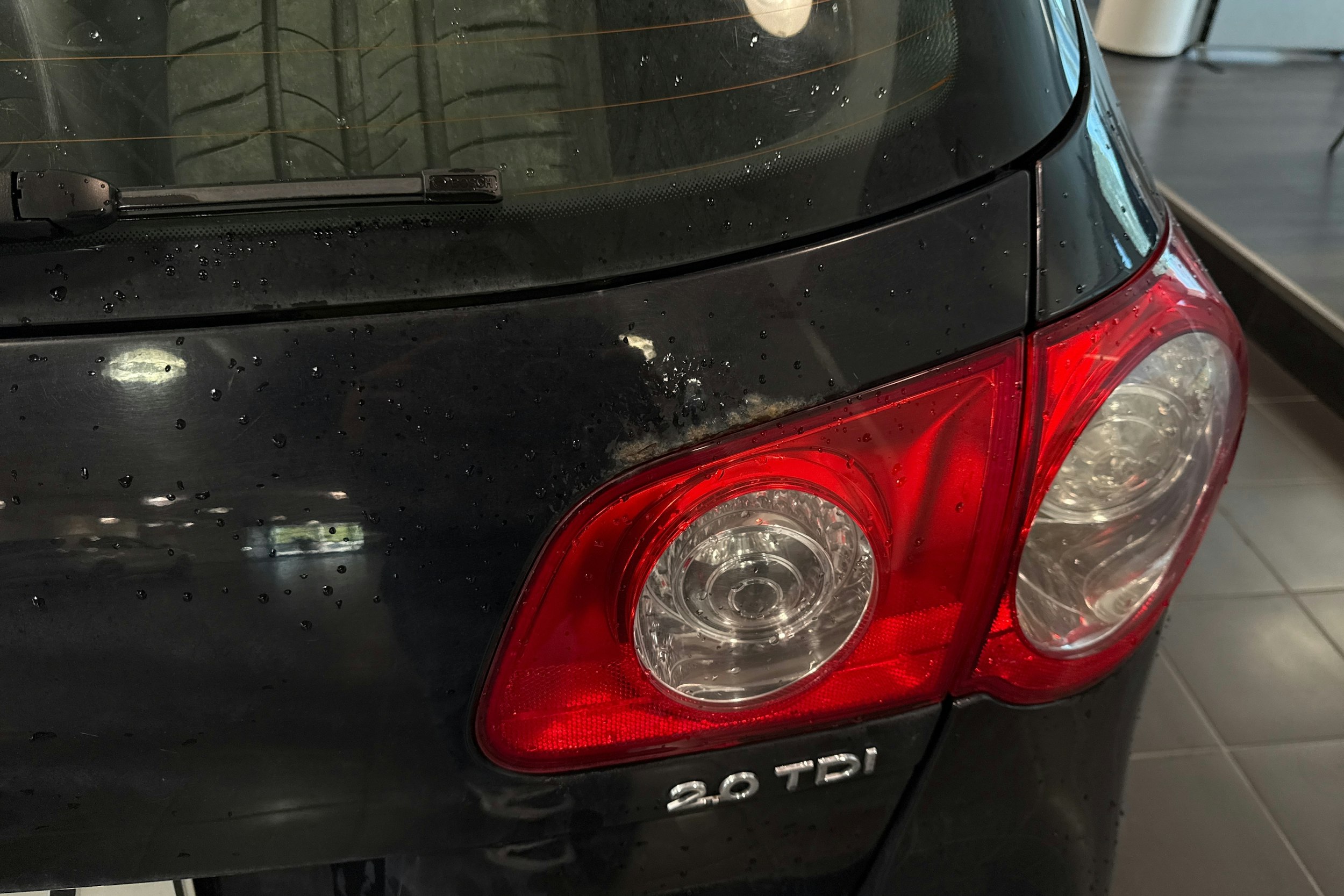 musta Volkswagen Passat 2008 kuva 15.