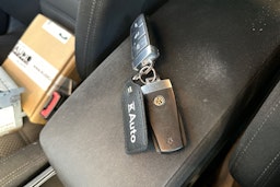 sininen Volkswagen Passat 2009 kuva 24.