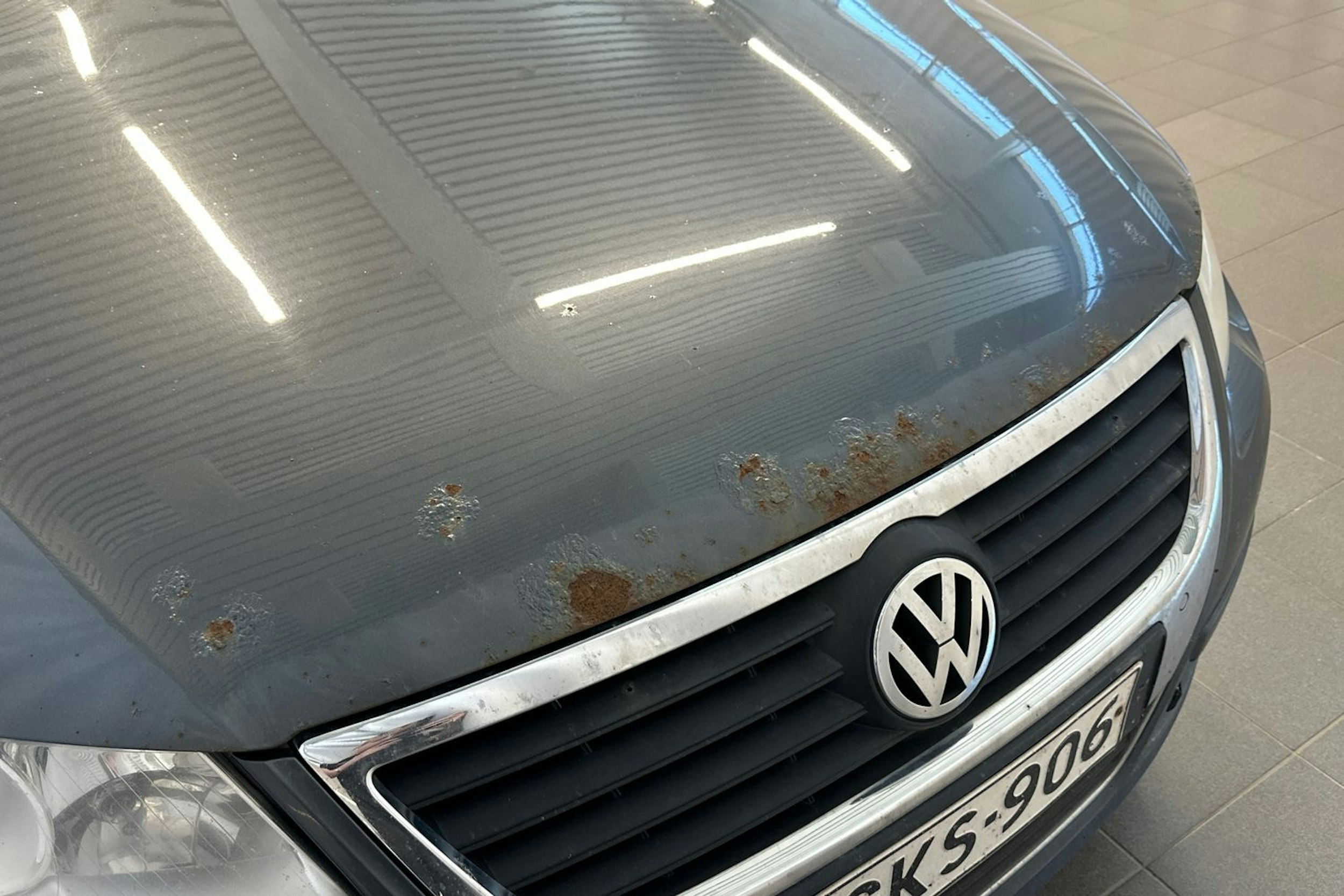 sininen Volkswagen Passat 2009 kuva 32.