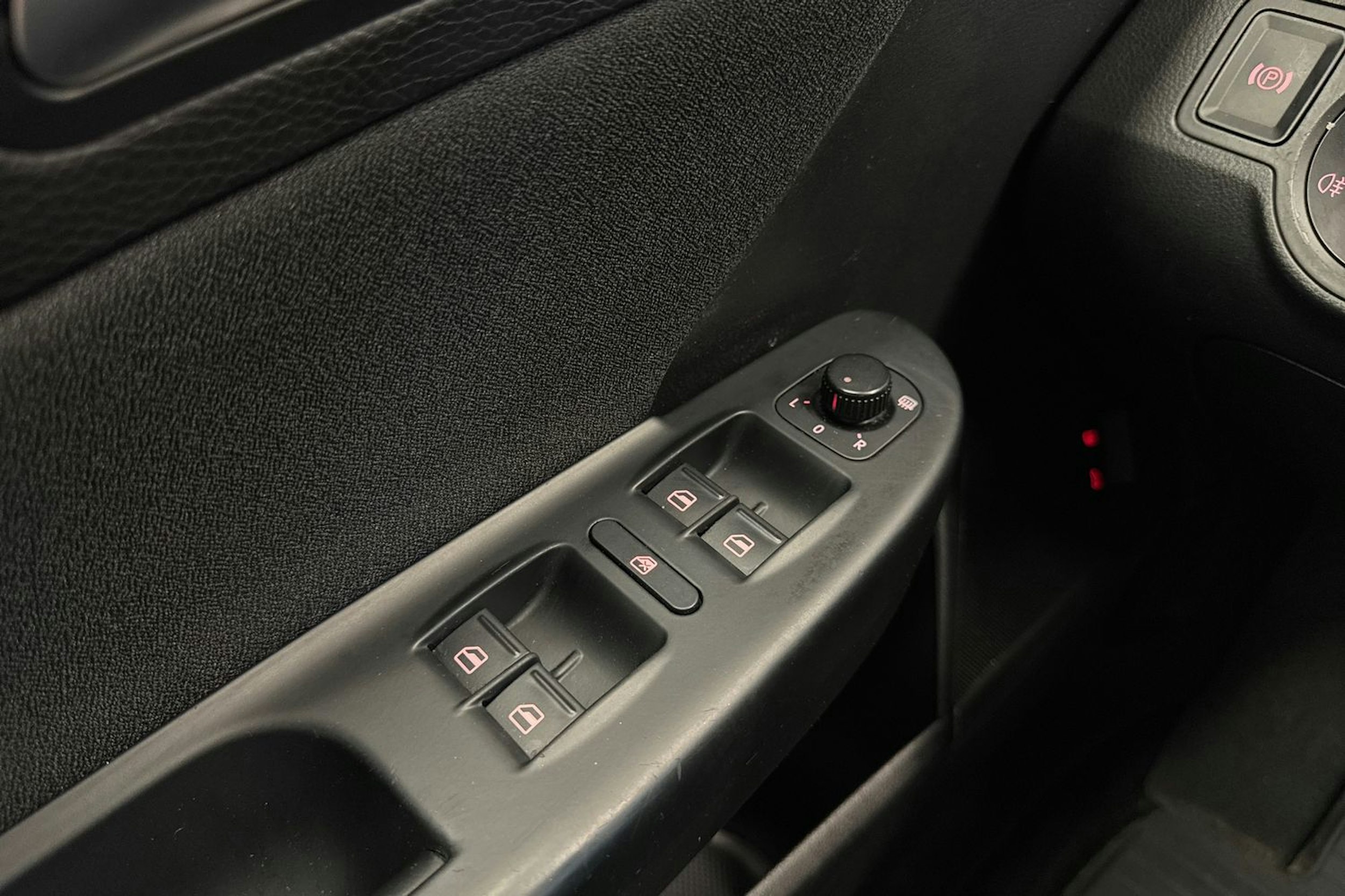 Harmaa Volkswagen PASSAT 2009 kuva 18.