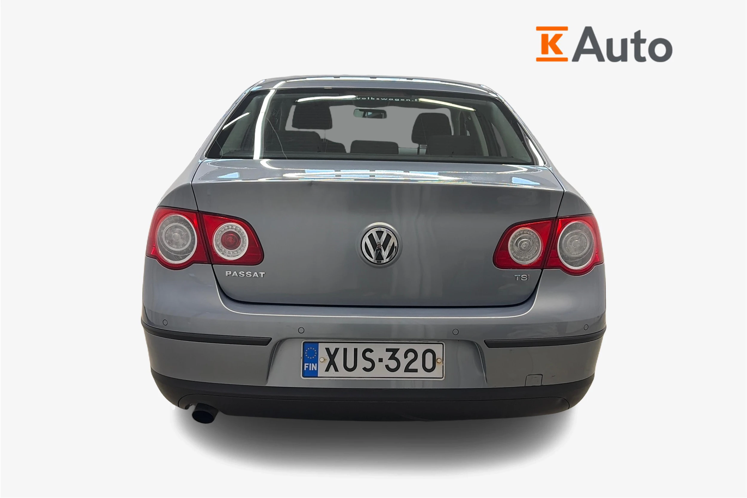 harmaa Volkswagen Passat 2009 kuva 4.