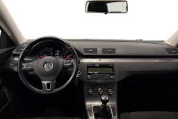 harmaa Volkswagen Passat 2009 kuva 9.