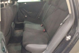 musta Volkswagen Passat 2009 kuva 10.