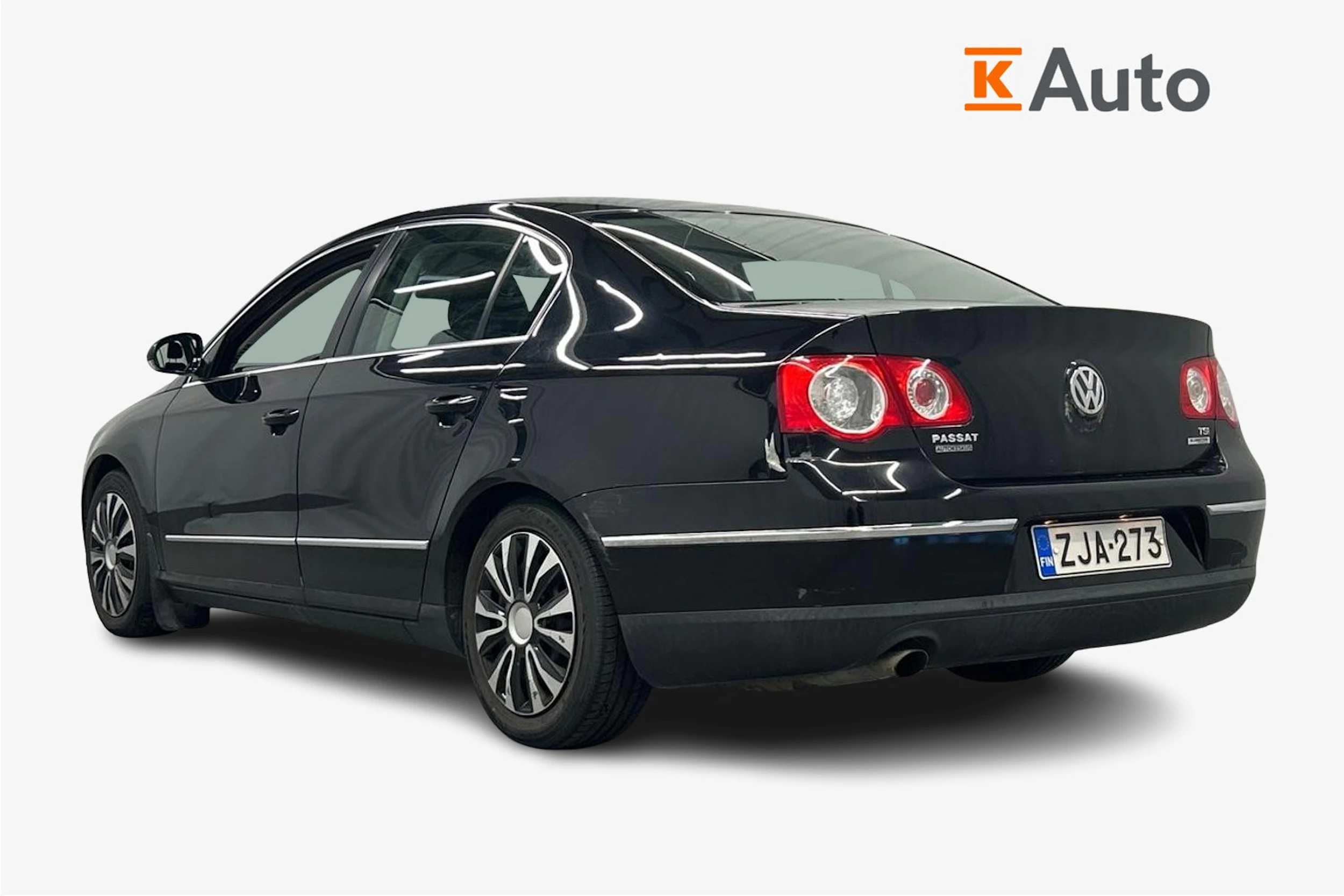 musta Volkswagen Passat 2009 kuva 2.