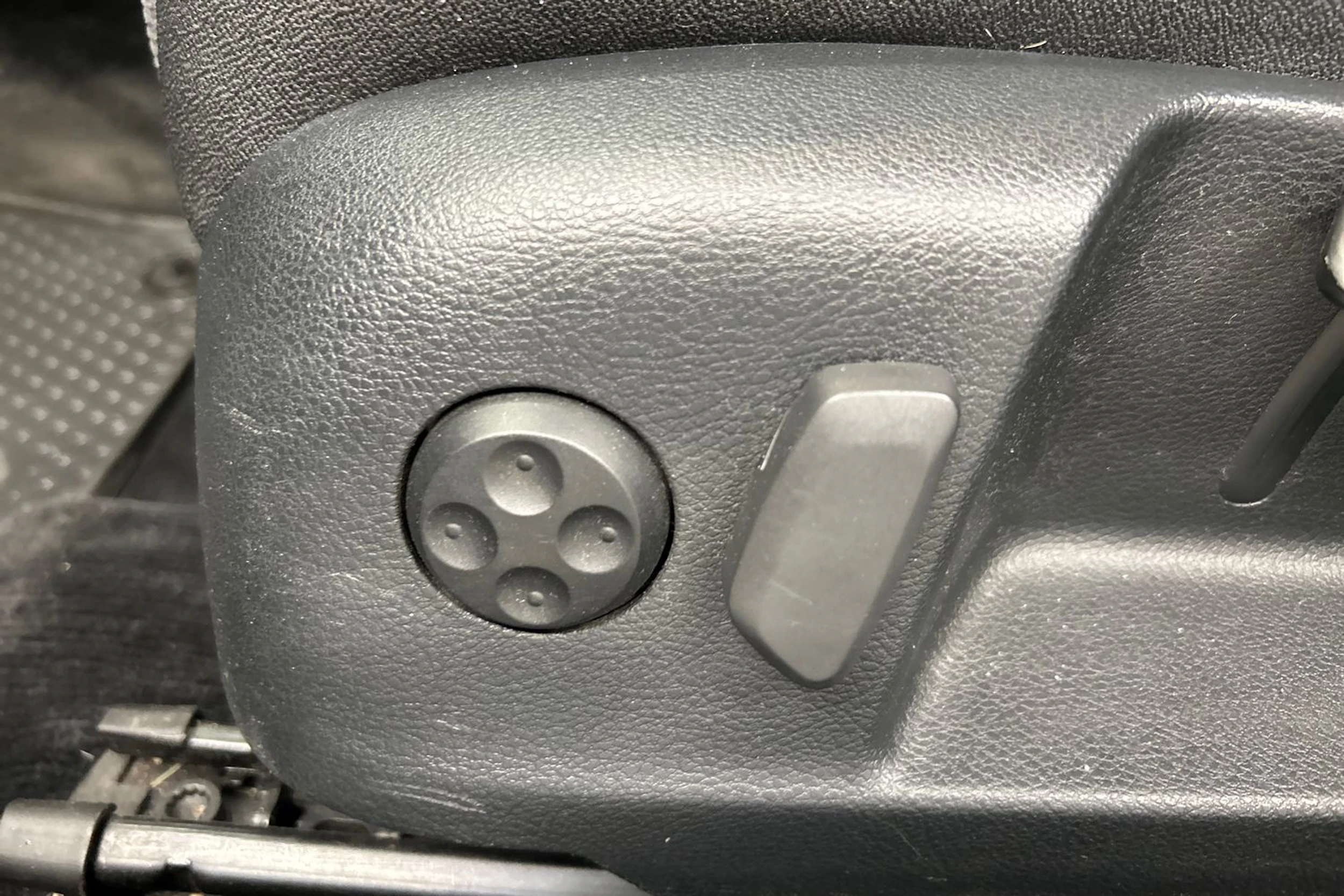 musta Volkswagen Passat 2009 kuva 15.