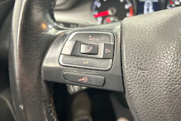 musta Volkswagen Passat 2009 kuva 18.