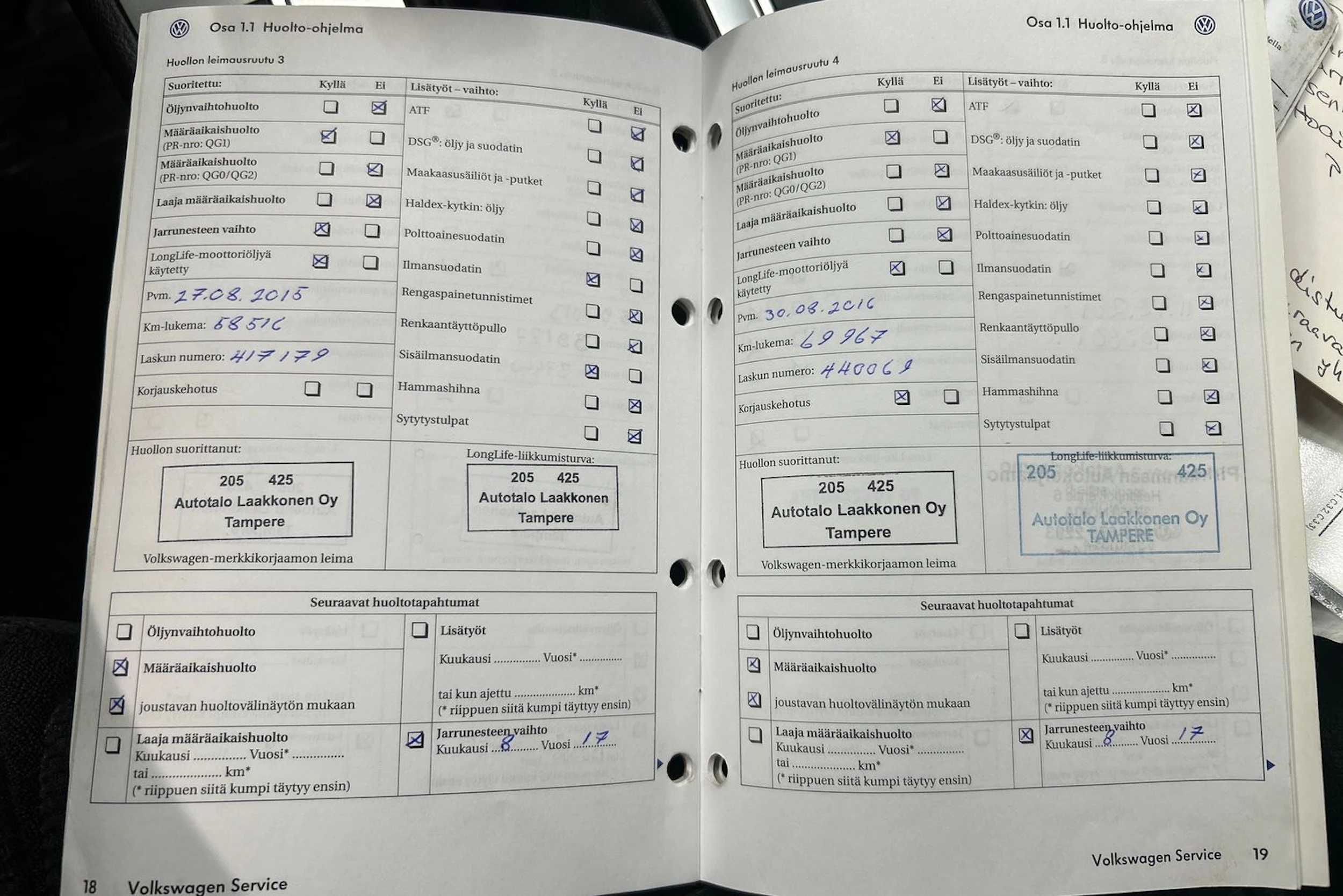 musta Volkswagen Passat 2009 kuva 25.