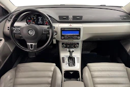 Harmaa Volkswagen PASSAT 2010 kuva 7.