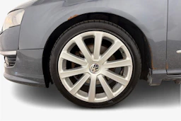 Harmaa Volkswagen PASSAT 2010 kuva 9.