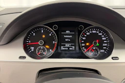 Harmaa Volkswagen PASSAT 2010 kuva 14.