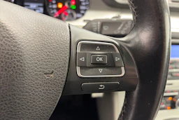 Harmaa Volkswagen PASSAT 2010 kuva 16.