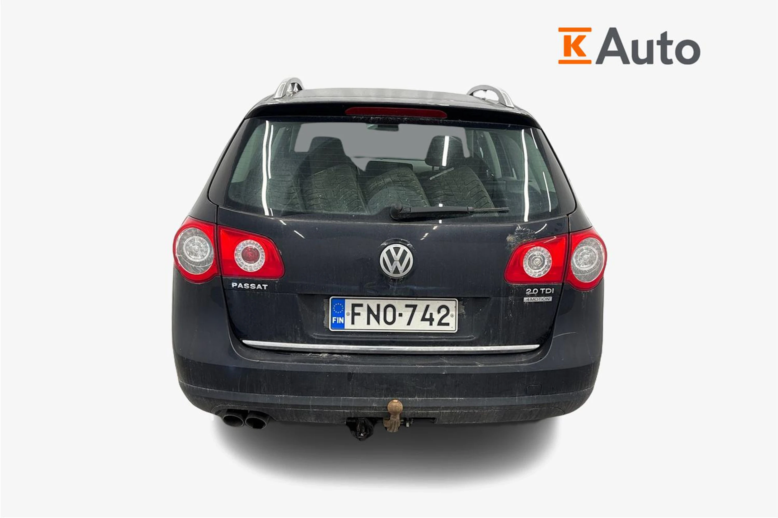 musta Volkswagen Passat 2010 kuva 3.