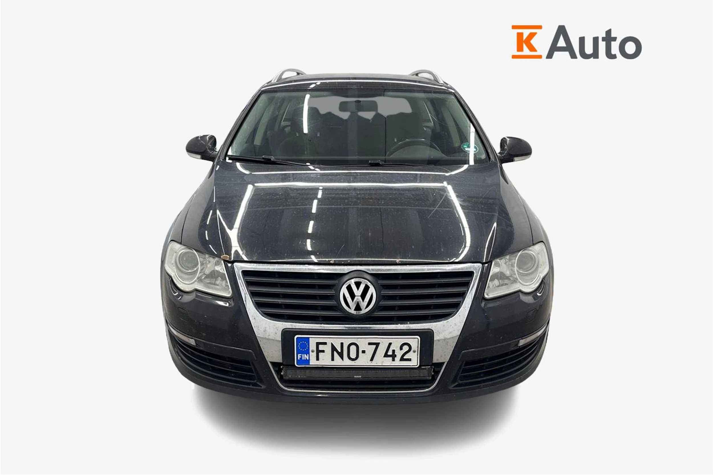 musta Volkswagen Passat 2010 kuva 4.