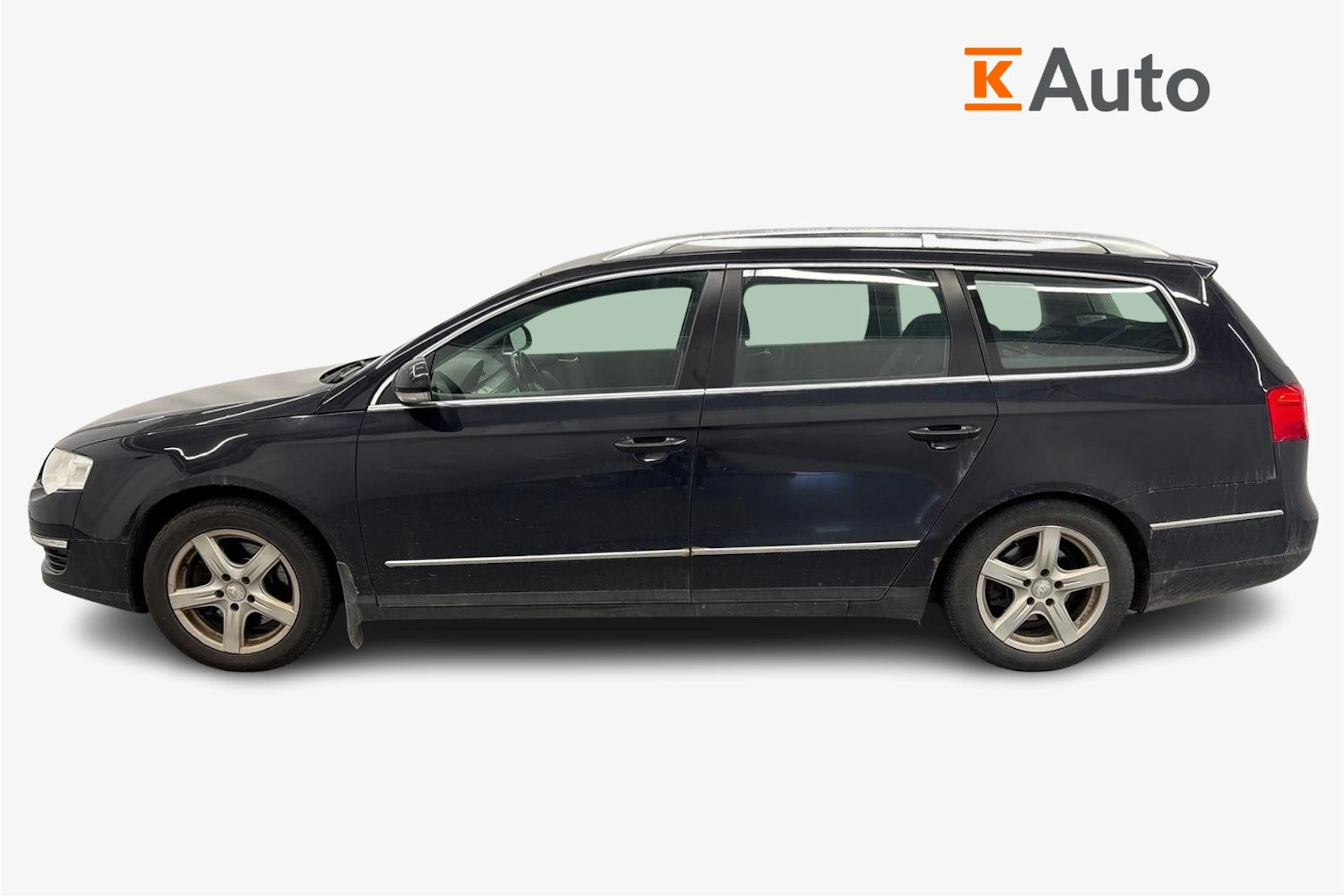 musta Volkswagen Passat 2010 kuva 5.