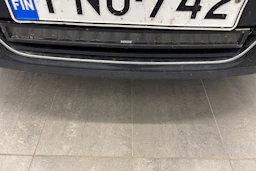 musta Volkswagen Passat 2010 kuva 14.