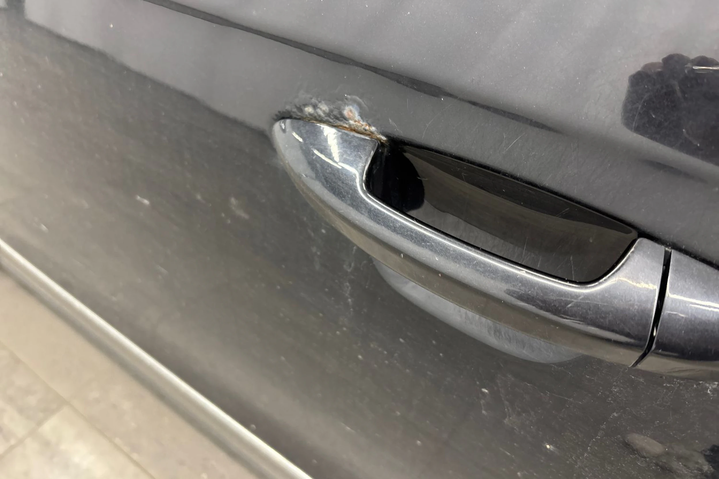 musta Volkswagen Passat 2010 kuva 30.