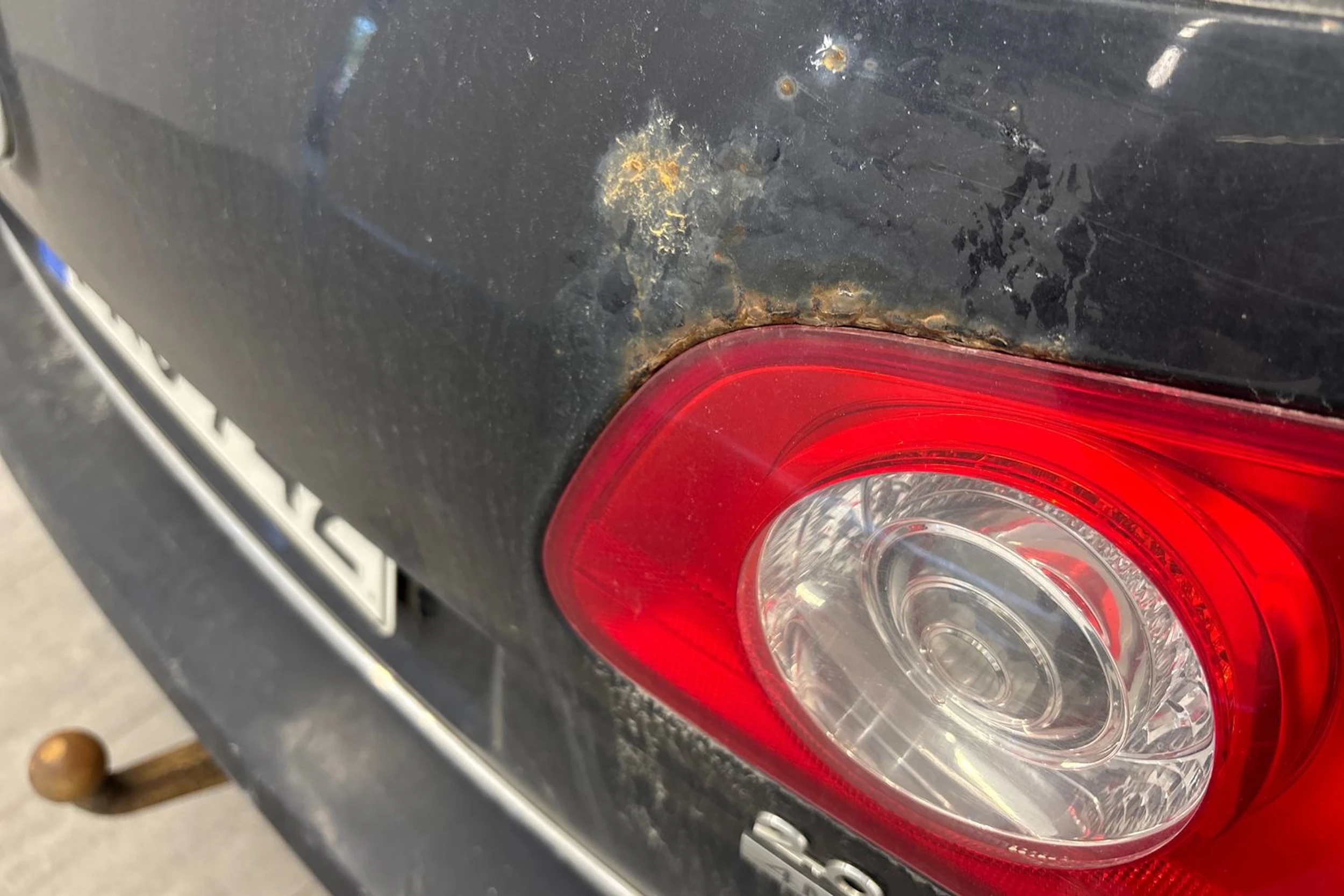 musta Volkswagen Passat 2010 kuva 32.