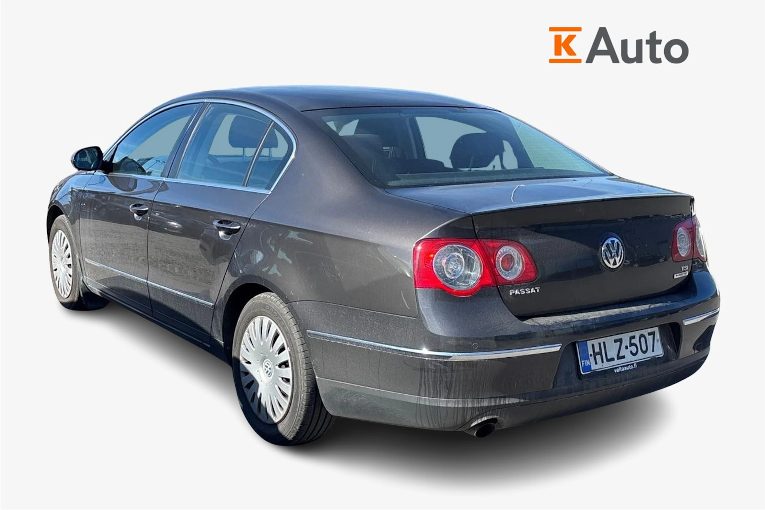 ruskea (beige) Volkswagen Passat 2010 kuva 2.