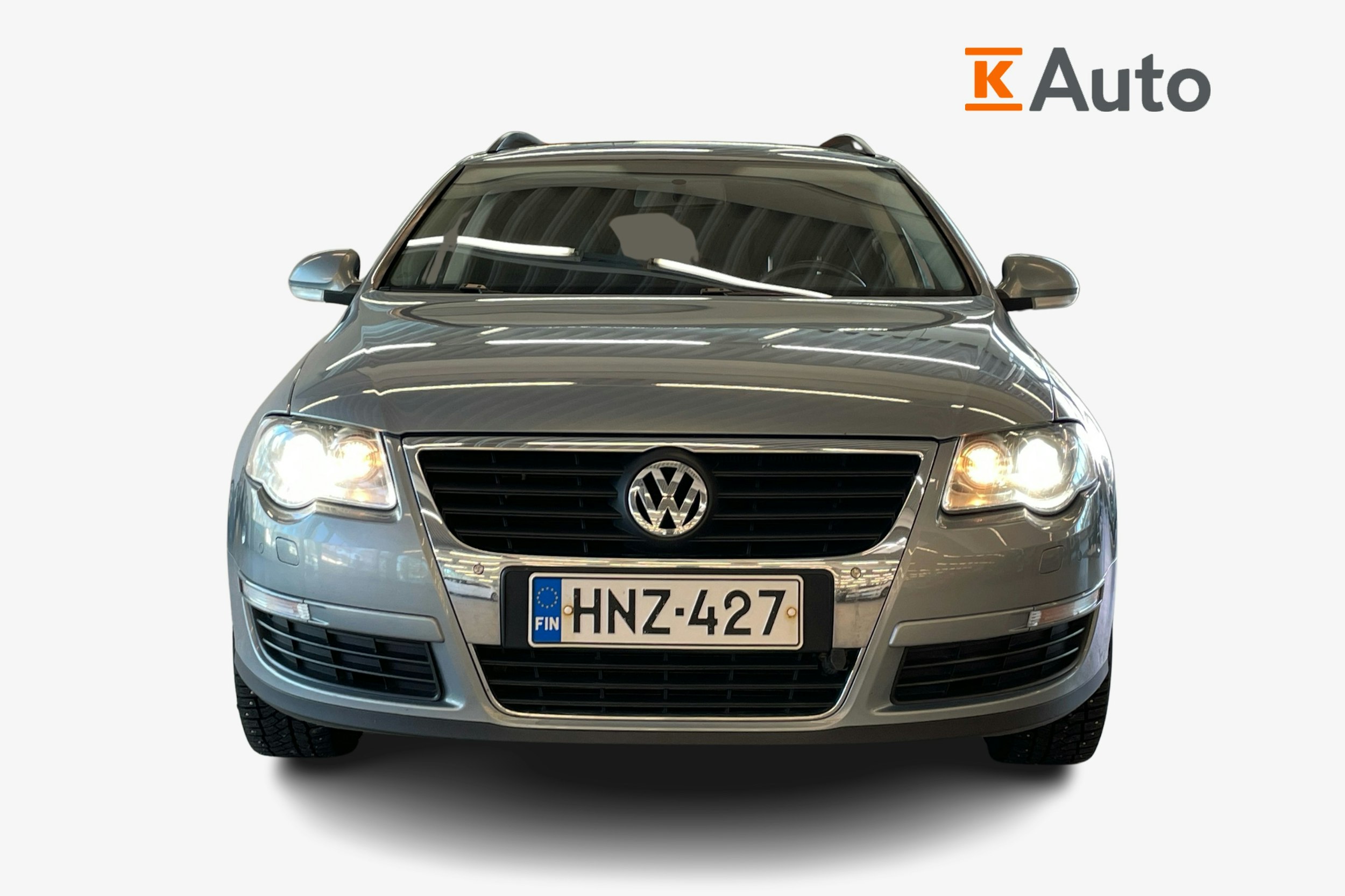 harmaa Volkswagen Passat 2010 kuva 4.