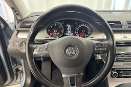Harmaa Volkswagen PASSAT 2010 kuva 23.