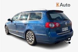 sininen Volkswagen Passat 2010 kuva 2.