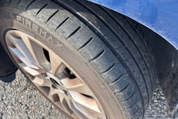 sininen Volkswagen Passat 2010 kuva 13.