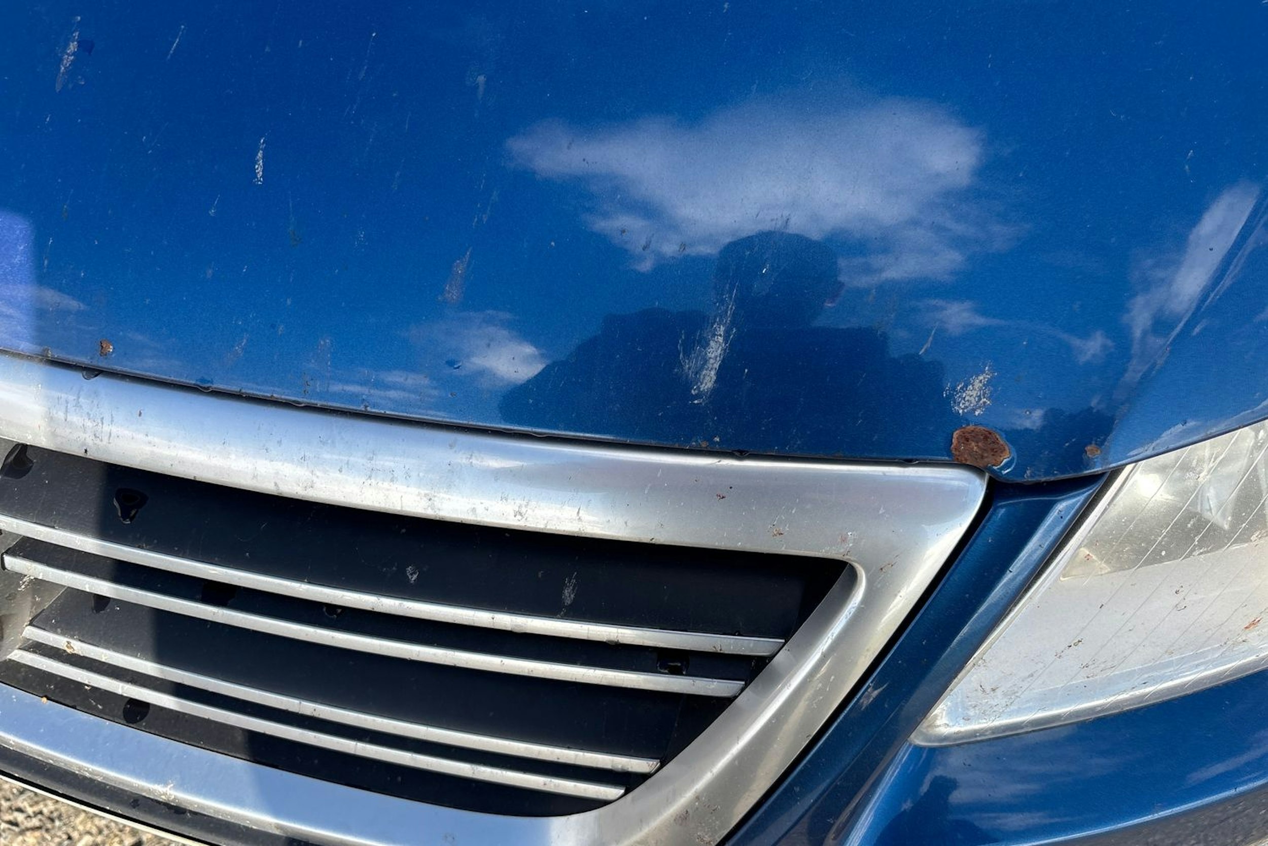 sininen Volkswagen Passat 2010 kuva 31.