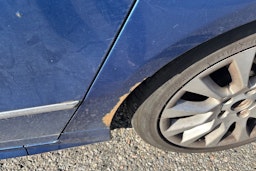 sininen Volkswagen Passat 2010 kuva 33.