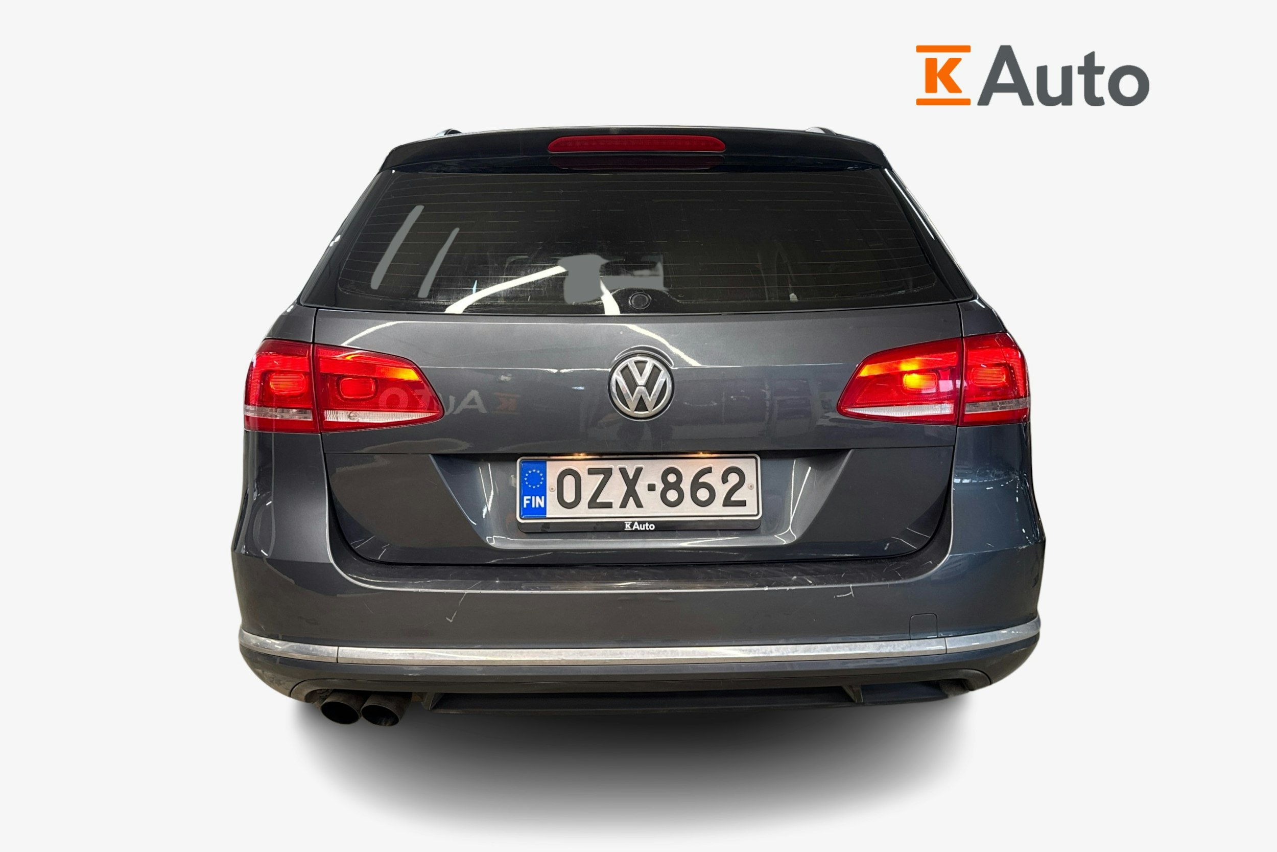 Musta Volkswagen PASSAT 2010 kuva 3.