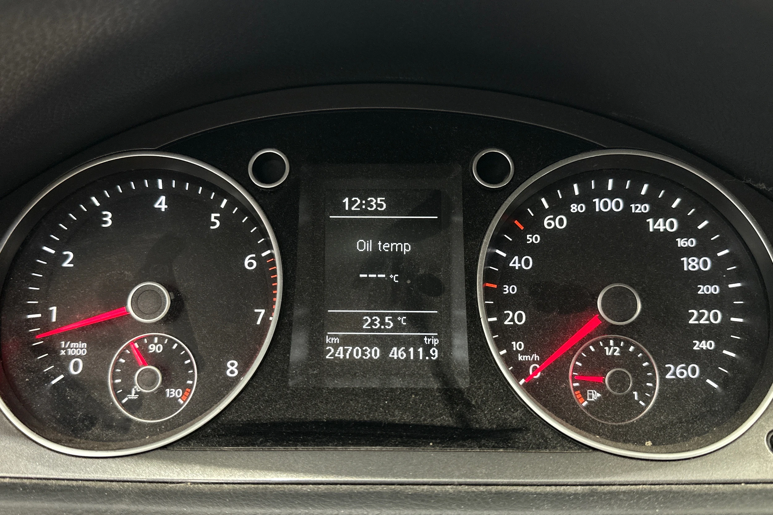 Harmaa Volkswagen PASSAT 2010 kuva 15.