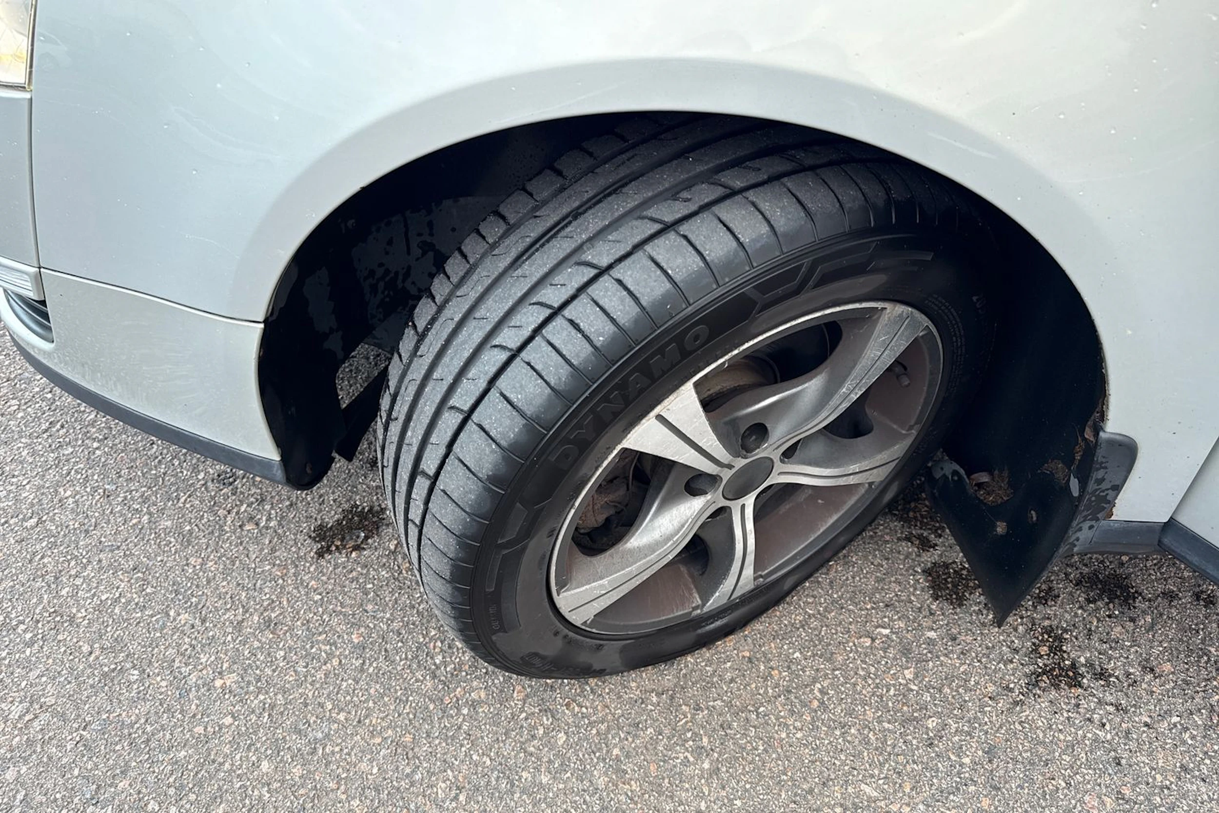 hopea Volkswagen Passat 2010 kuva 10.