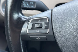 hopea Volkswagen Passat 2010 kuva 17.