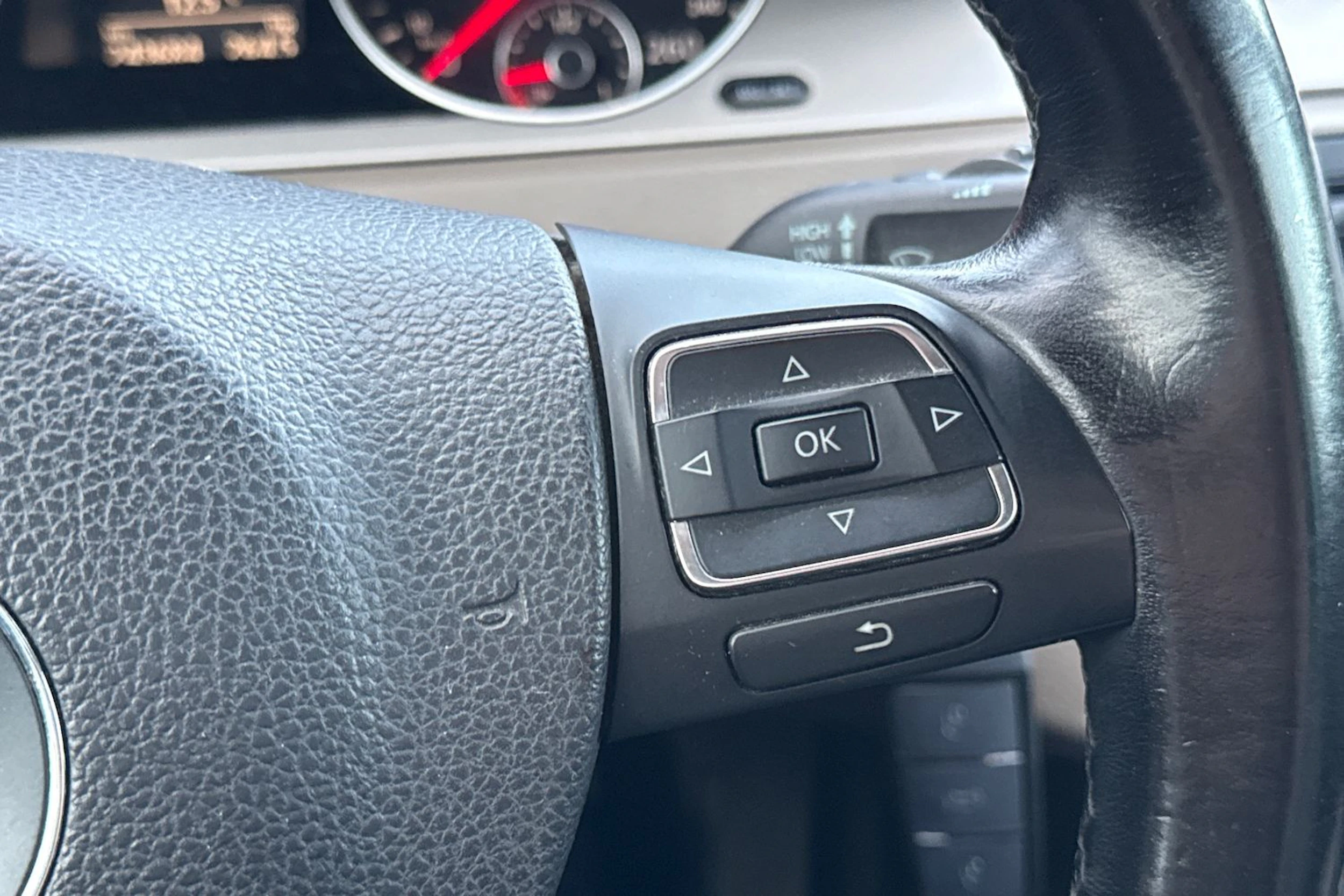 hopea Volkswagen Passat 2010 kuva 18.