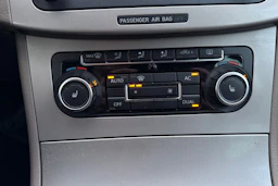 hopea Volkswagen Passat 2010 kuva 25.
