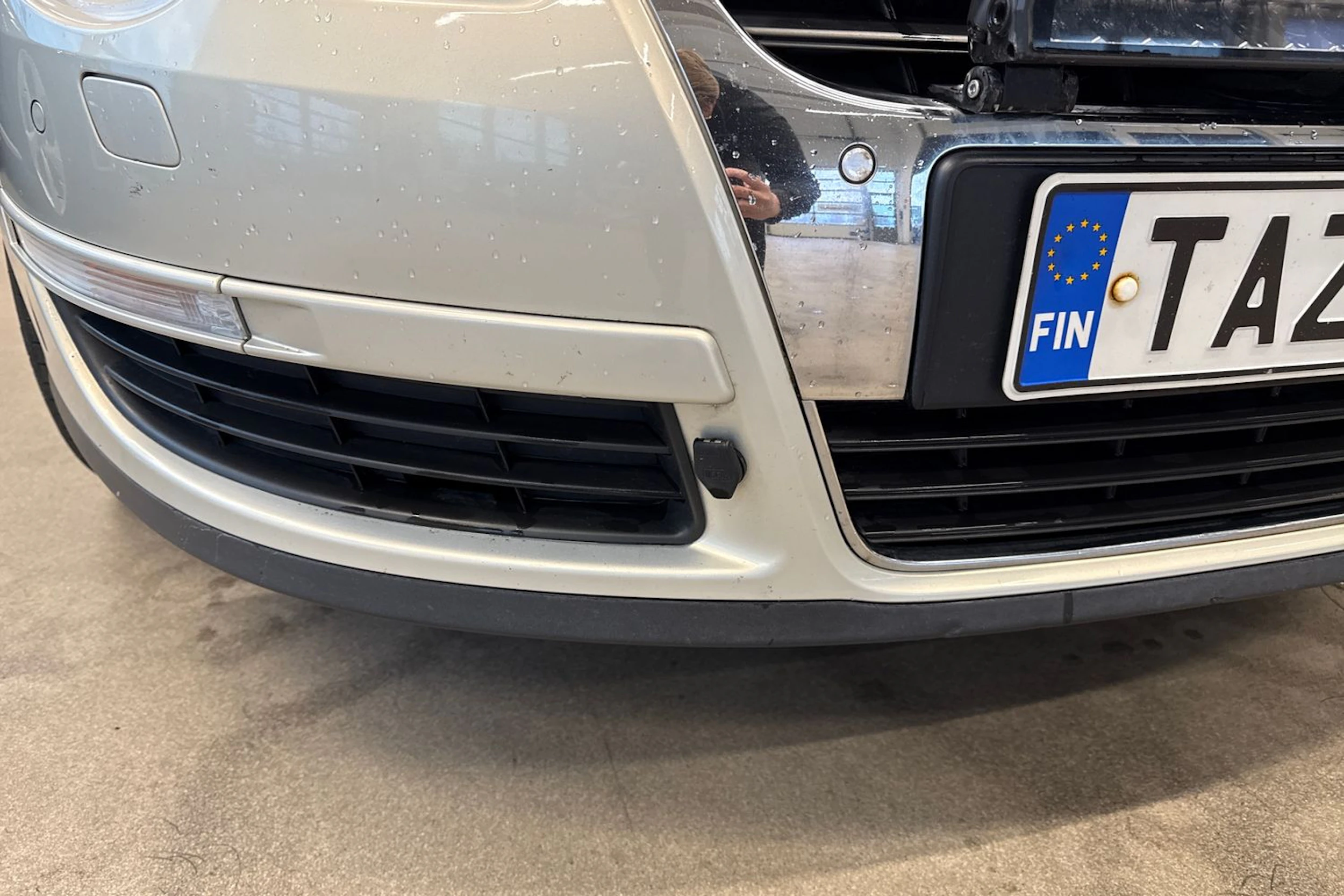 hopea Volkswagen Passat 2010 kuva 27.