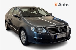 harmaa Volkswagen Passat 2010 kuva 1.