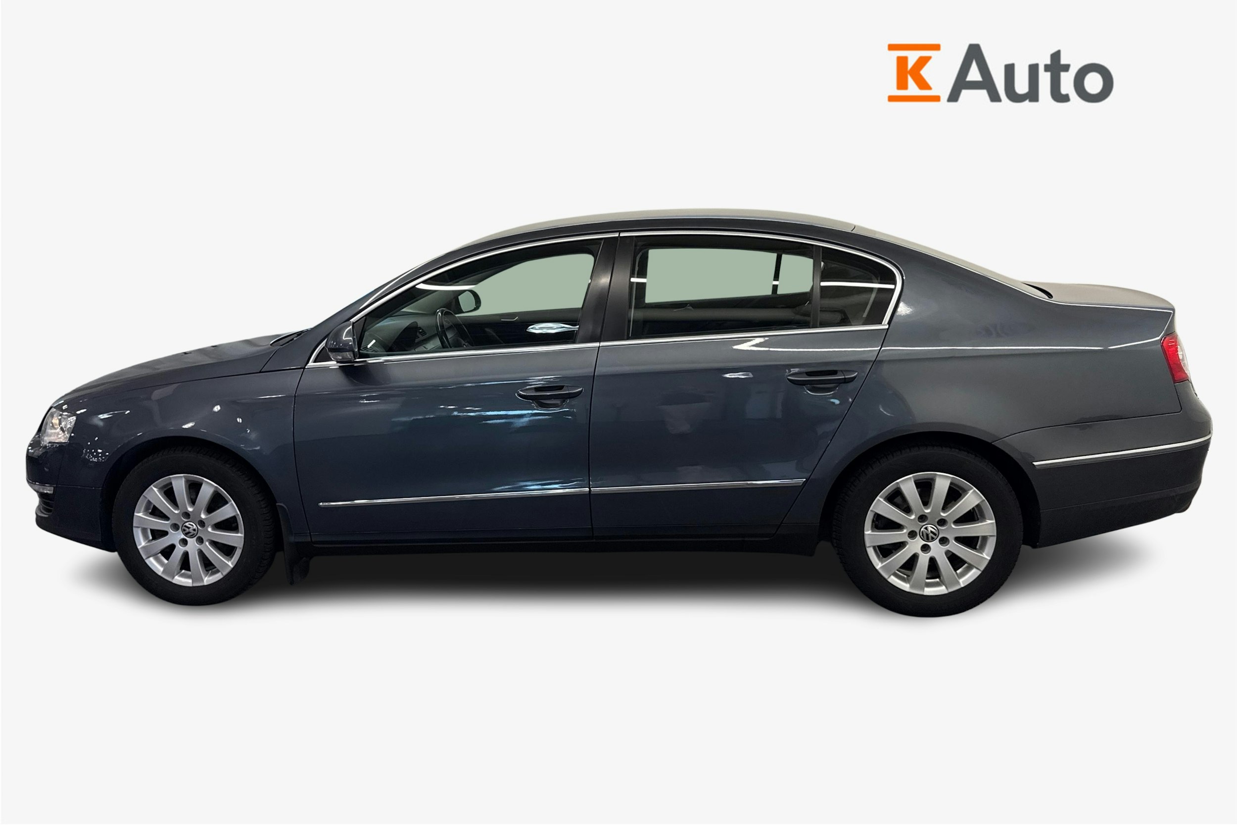 harmaa Volkswagen Passat 2010 kuva 5.