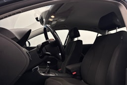 harmaa Volkswagen Passat 2010 kuva 11.