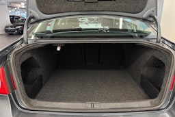 harmaa Volkswagen Passat 2010 kuva 22.