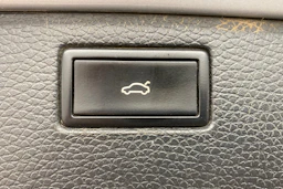 harmaa Volkswagen Passat 2010 kuva 12.