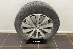 harmaa Volkswagen Passat 2010 kuva 13.