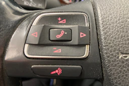 harmaa Volkswagen Passat 2010 kuva 25.